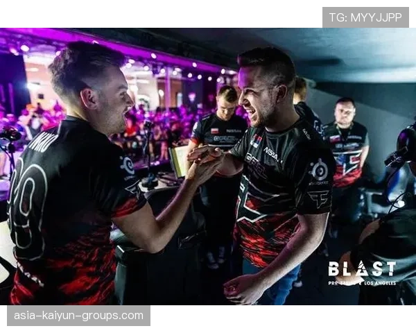 FaZe战术变化让对手看不懂 FaZe战术变化让对手看不懂